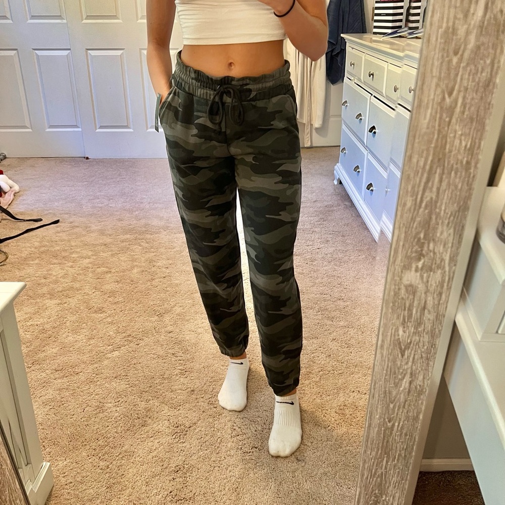 Army sweat pants